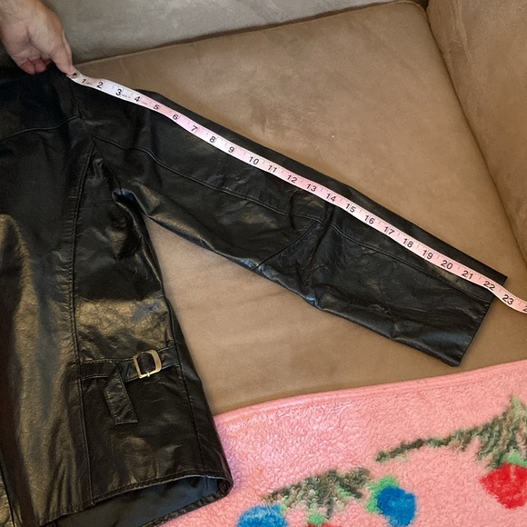 Women’s Vintage Leather Jacket - Picture 10 of 12